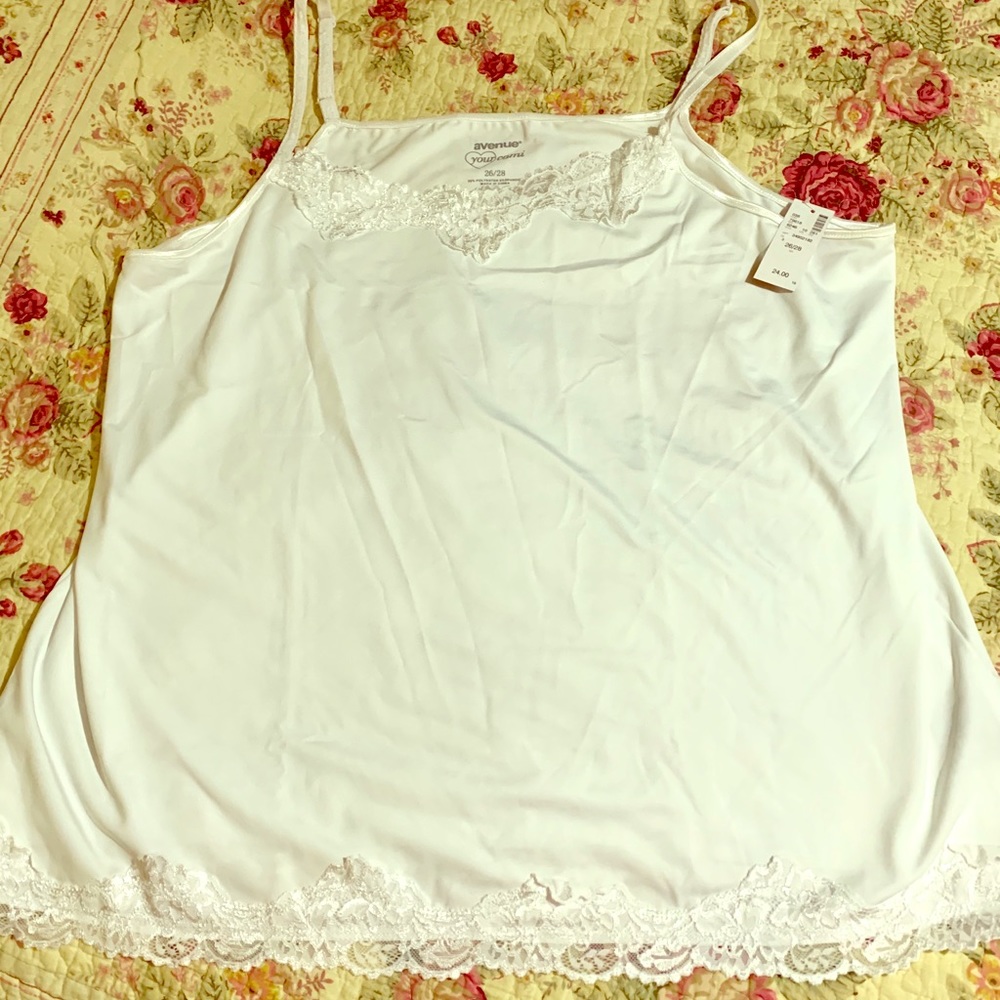 NWT Avenue White Camisole Extender Size 26 28